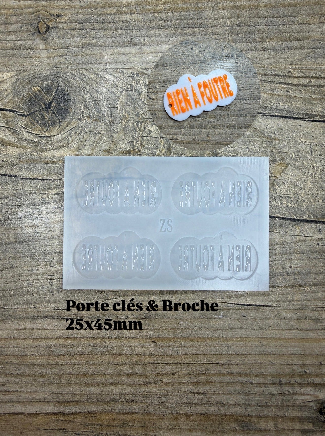 Moule Mot Rien à foutre