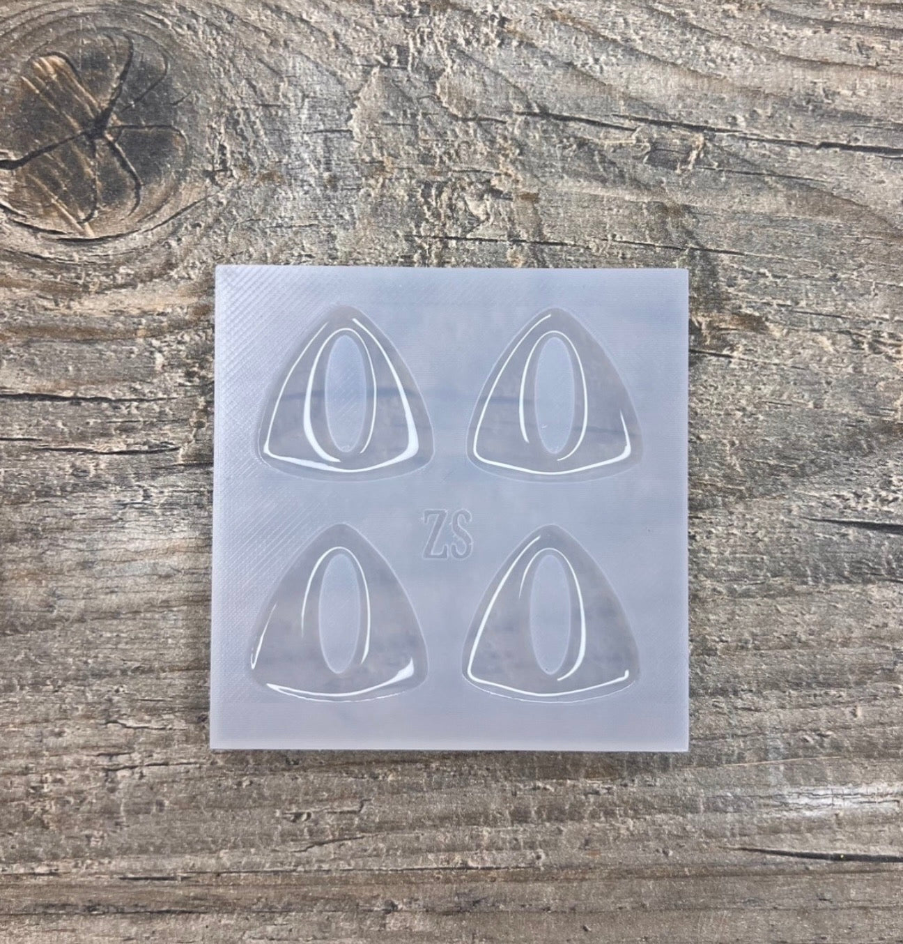 Moule Triangle