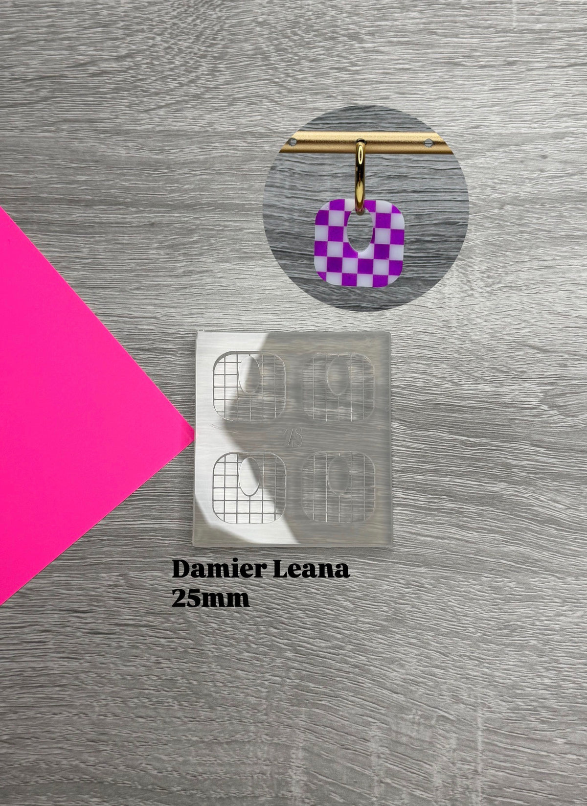 Damier Leana