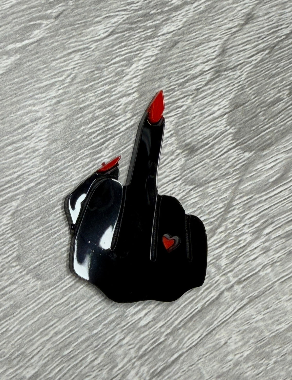 Bad girl broche